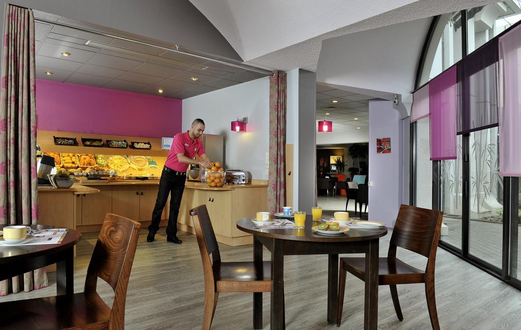 Hotel Ibis Styles Melun Rubelles Exterior foto