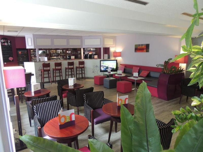 Hotel Ibis Styles Melun Rubelles Exterior foto